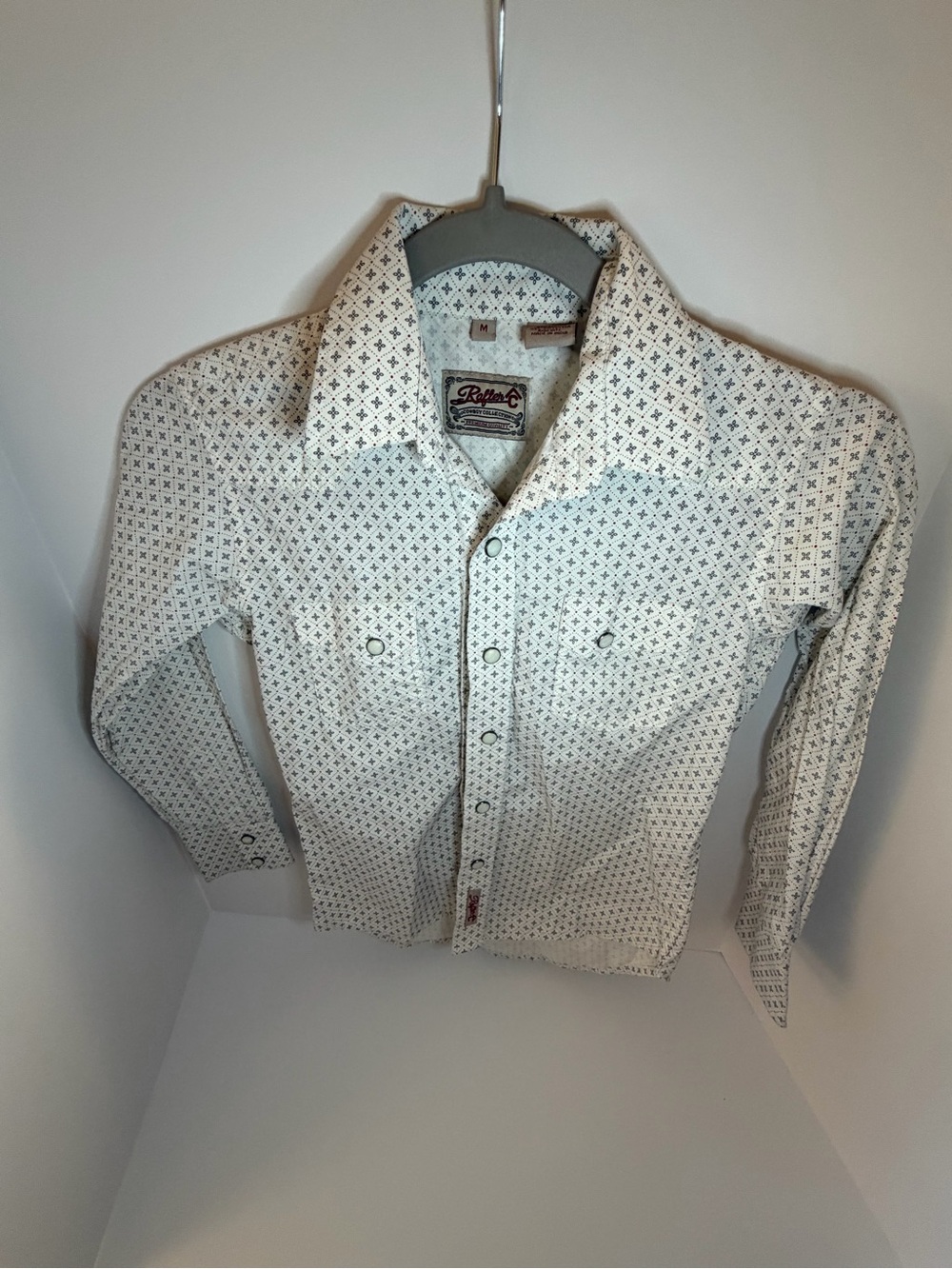 RetroFit Kids' White Button-Down Shirt with Navy Geometric Print